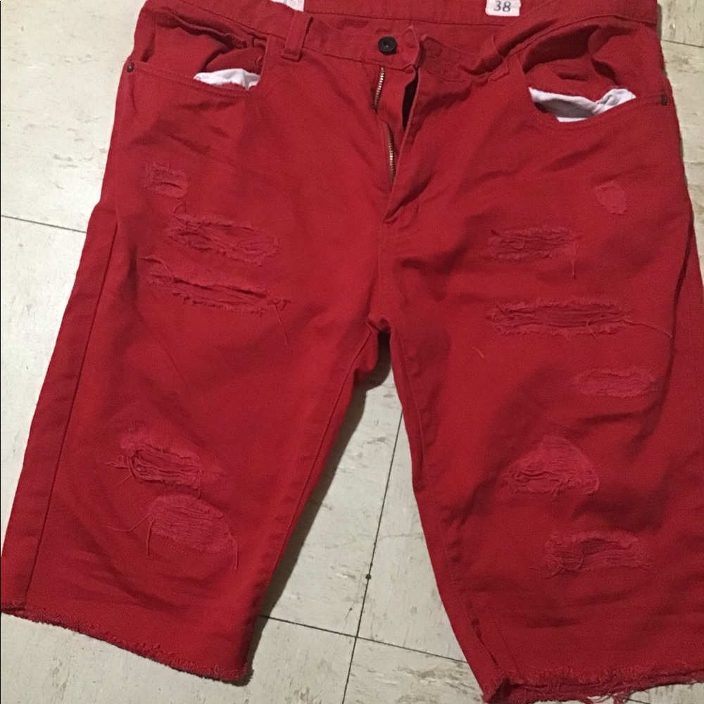 Men’s ripped shorts